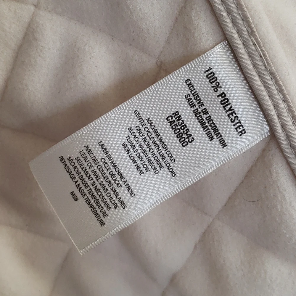 Van Heusen quilted vest - Picture 5 of 5